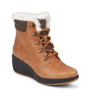 NIB Sperry Women's Luca Peak Boot Waterproof Faux Fur Lined Size 8.5